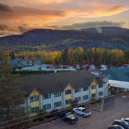 Prestige Hudson Bay Lodge & Conference Centre, Worldhotels Crafted Collection Smithers Buitenkant foto